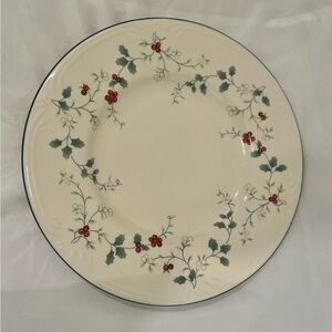 Pfaltzgraff Cream “Winterberry”serving platter- red berry and green vine design